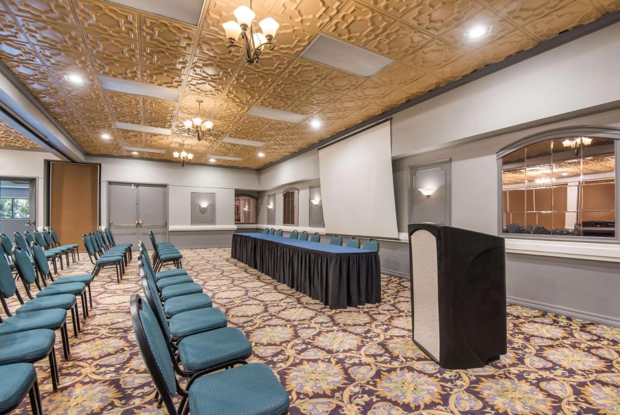 Surestay Plus Hotel By Best Western Reno Airport Екстериор снимка