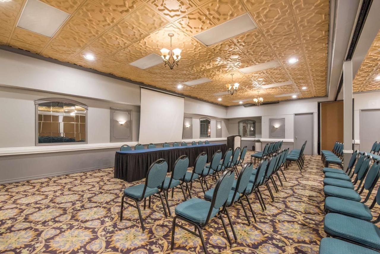 Surestay Plus Hotel By Best Western Reno Airport Екстериор снимка