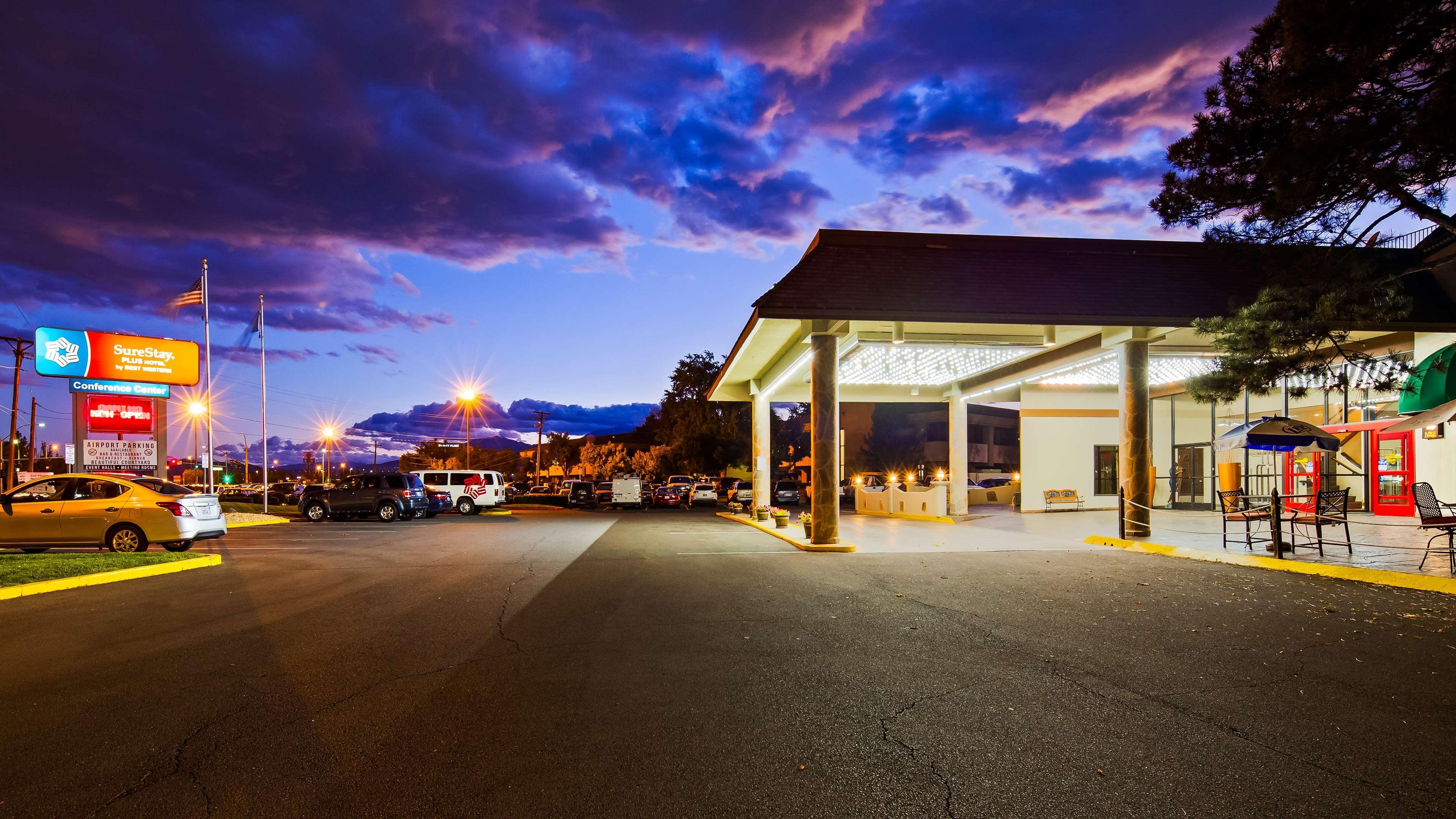 Surestay Plus Hotel By Best Western Reno Airport Екстериор снимка