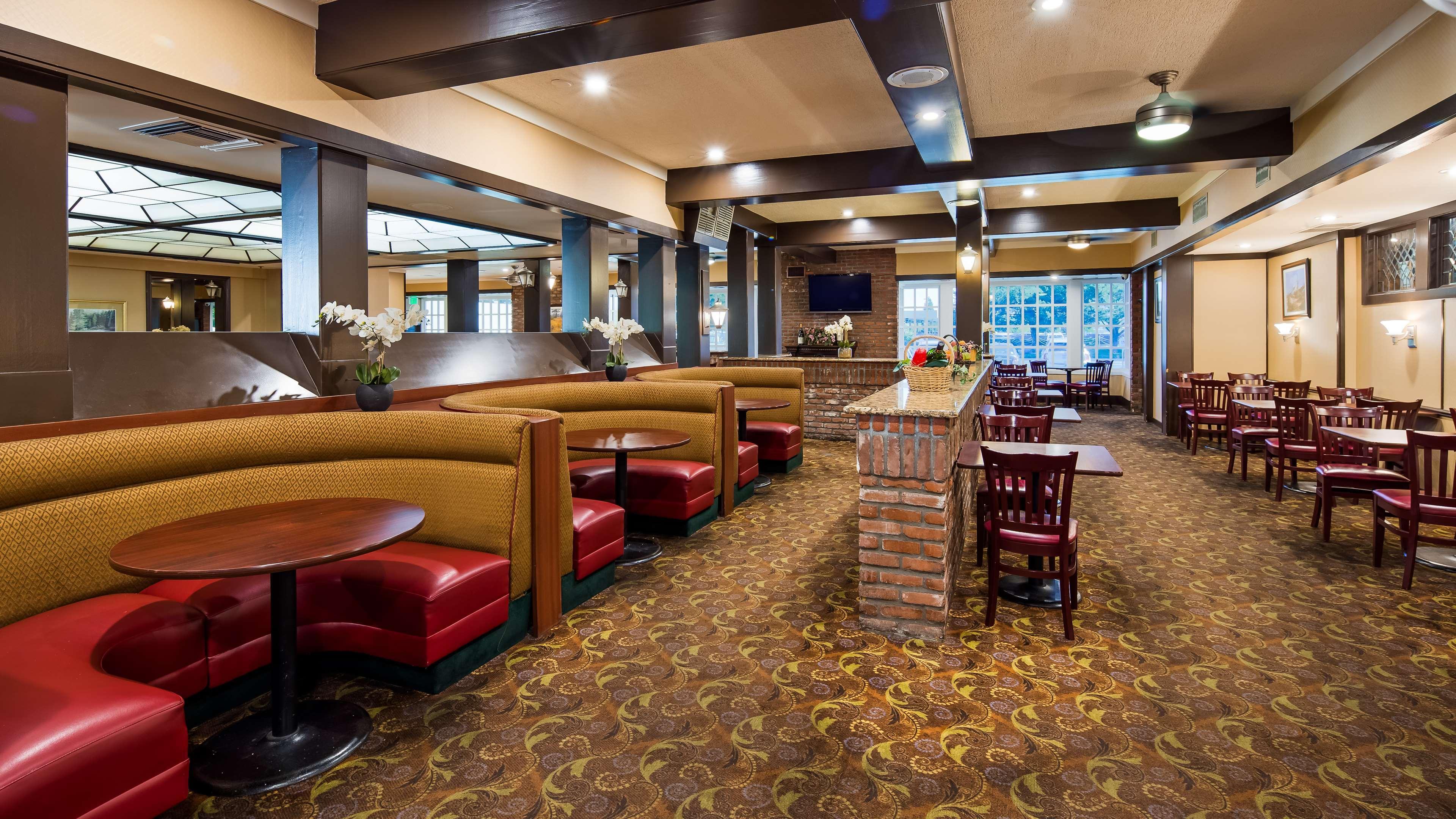 Surestay Plus Hotel By Best Western Reno Airport Екстериор снимка